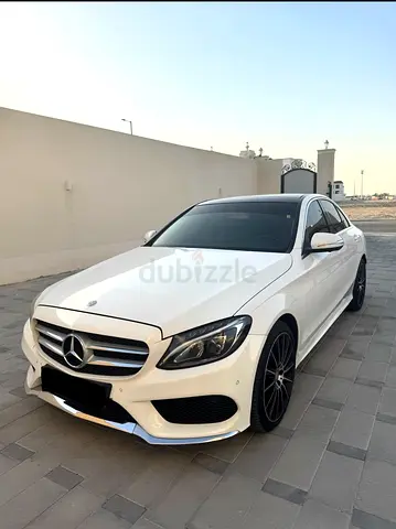 Mercedes-Benz C-Class C200 2015 | GCC Specs | Pristine Condition