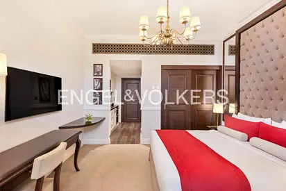 All Bills Included | Fully Serviced | Sea View