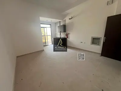 Studio - Balcony - Semi-Separate Kitchen - Great Price - Easy Access to Dubai