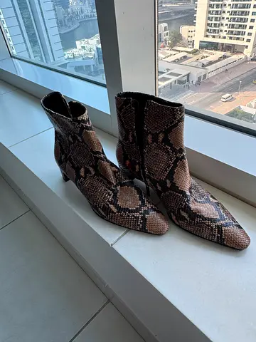 Me + Em Brown snakeskin ankle boots, size 41 — gently used