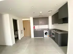 Lxury and Like Brand new apartment with balcony with master room inside getted community