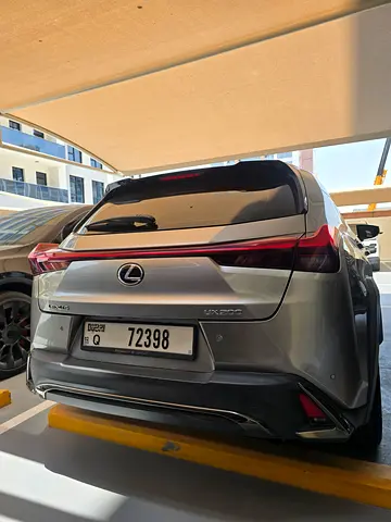 صورة 9 لـ 2019 Lexus UX-SERIES