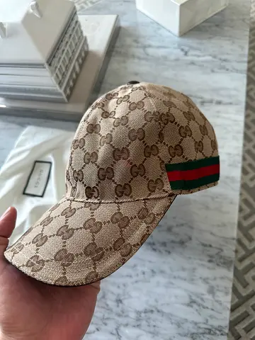 Gucci monogram baseball cap with green-red web stripe — preowned (original)