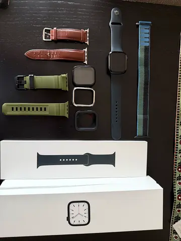 Apple Watch Series 7 45 mm - Good Condition