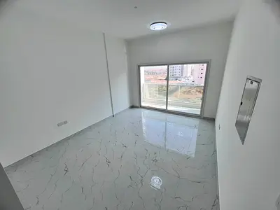 شقة غرفتين وصالة أول ساكن للإيجار في العالية – بناية جديدة وإطلالة بانورامية