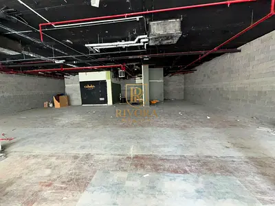 SHOP I SHELL AND CORE I SPLIT-READY RETAIL SPACE