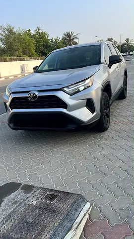 Toyota RAV4 LE 2023 - American Specs - Low Mileage