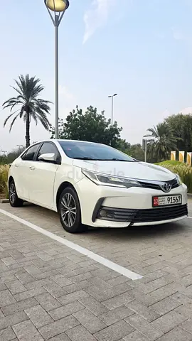 Toyota Corolla 2017 Limited 2.0L | GCC Specs | No accident | Original Paint | First Owner