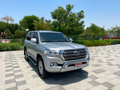 صورة 7 لـ 2017 Toyota LAND CRUISER
