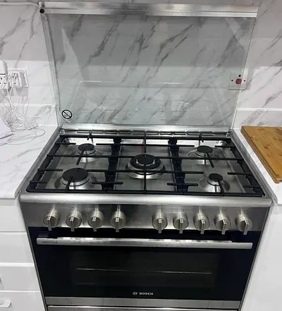 Bosch 5 burner gas cooker 90x60cm
