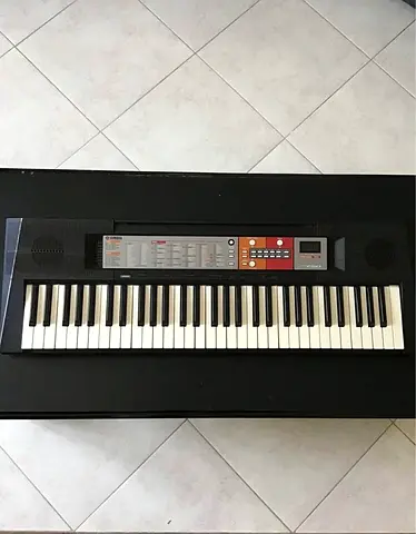 Piano for sale - Yamaha