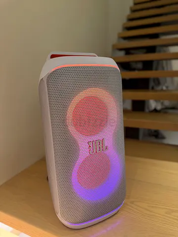 JBL Party Box Club 120 | Powerful Sound & Lightshow | Up to 12 Hours Playtime | AI Sound Boost | Mul