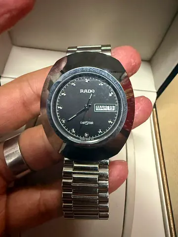 Rado DiaStar men's stainless steel watch with day/date