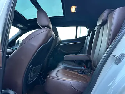 صورة 10 لـ 2018 BMW X2