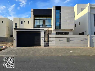 No annual fees, modern 5-bedroom villa, freehold