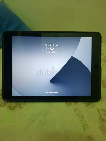Ipad air 2 16 GB excellent condition