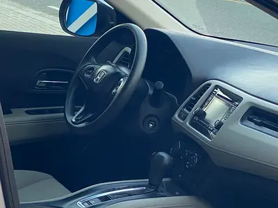 صورة 8 لـ 2022 Honda HR-V