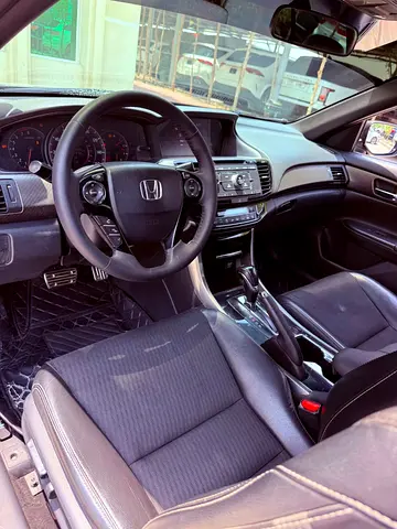 صورة مصغرة 10 لـ 2016 Honda ACCORD