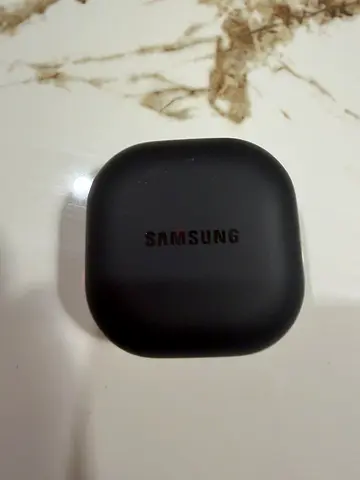 Samsung Buds 2 Pro in Excellent Condition
