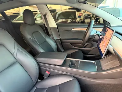 صورة مصغرة 14 لـ 2021 Tesla MODEL 3