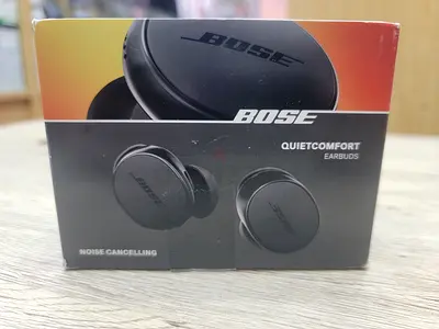 Boss QuietComfort earbuds