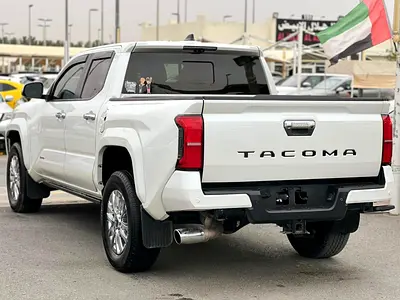 2024 Toyota TACOMA — фото 5