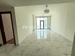 Luxurious 2 Br Apartment | Sea View | High Floor