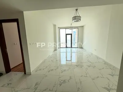 Luxurious 2 Br Apartment | Sea View | High Floor