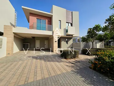 Community Focused | New Villa | Parks & Play Areas