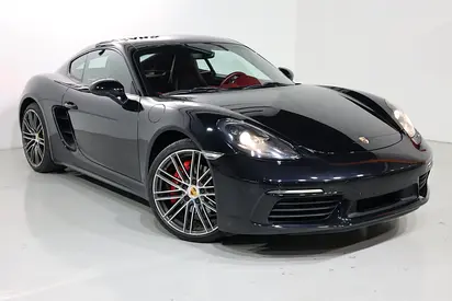 Porsche Cayman S 2018 | GCC Specs | FULL SERVICE HISTORY I PERFECT CONDATION I ACCIDENTS FREE