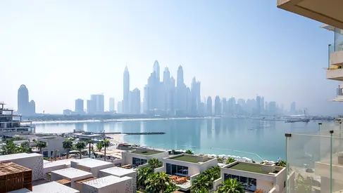 Maison Privee - Luxury Sea View Apt in FIVE Resort on The Palm