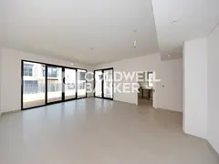 Internal | Single Row | Landscaped