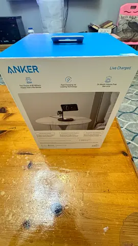 Anker Wireless Charging Stand (New in Box)