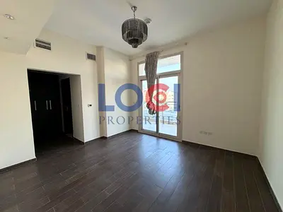 READY TO MOVE | CHILLER FREE | CLOSE TO METRO