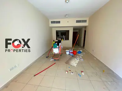 شقة غرفتين وصالة للإيجار السنوي في أبراج عجمان ون الإيجار: 46,000 درهم سنوياً طريقة الدفع: 4 دفعات التأمين: 2,000 درهم كاش أو شيك (يُصرف بعد شهرين)