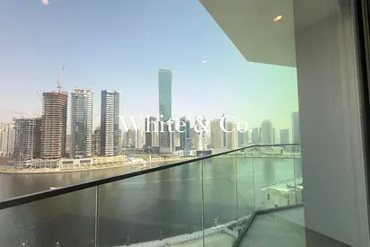Luxury Living | Unfurnished | Canal Views