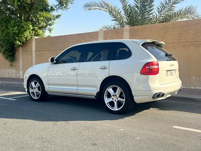 صورة 6 لـ 2009 Porsche CAYENNE