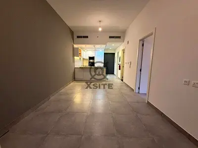 Cozy 1 BR+Maid |Unfurnished |Equipped Kitchen