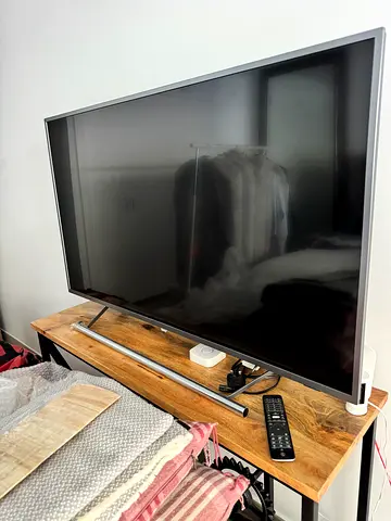 Philips 55” 4K Ultra HD Smart LED TV – Excellent Condition – moving and sell this weekend