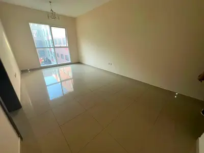 Master bedroom, 2 bathrooms, second occupant, central air conditioning, built-in wardrobes, easy access to Sharjah and Dubai