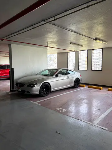 BMW 6-Series 650i 2006 GCC Specs
