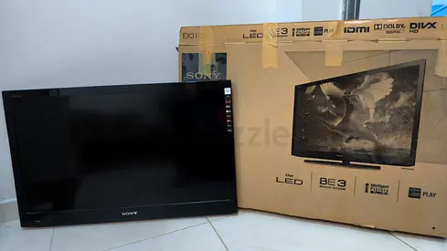 Sony Bravia 32-Inch LRD TV – In Excellent Condition Must Go