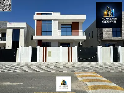 فيلا فاخرة مكيف مركزي مجلس و صالة تشطيب شخصي و صالة أخرى بالدور الأول. تملك حر لجميع الجنسيات