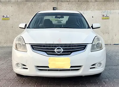 Nissan Altima MODEL 2012 GCC SPECS GOOD CONDITION VERY CLEAN