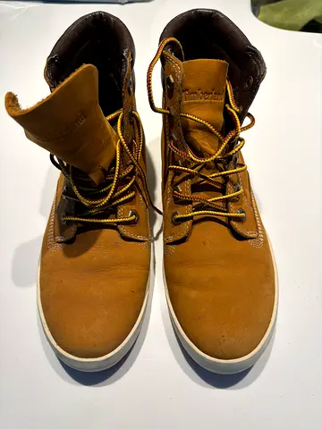 Men's brown leather casual boots - size likely US 7 lightly used