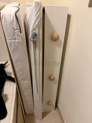 Cot with drawer - IKEA Gonnat with a mattress