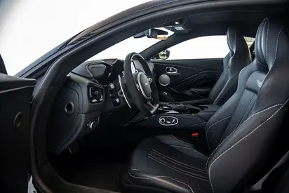 صورة 9 لـ 2023 Aston Martin VANTAGE