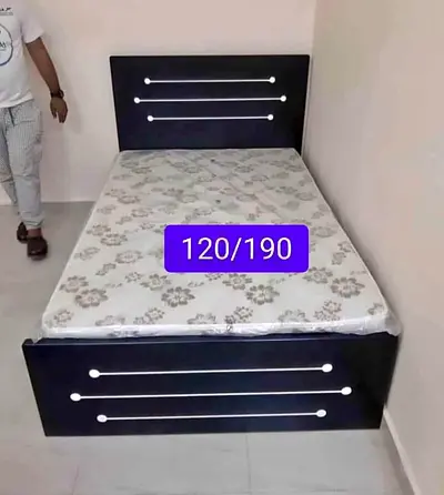 BRAND NEW DOUBLE SIZE WOOD BED MDF WITH MATTRESS 120X190 CM
