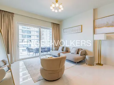Furnished I Vacant I Palm View I Private Beach