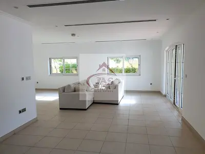 3 BEDROOM WITH HUGE GARDEN CORNER VILLA